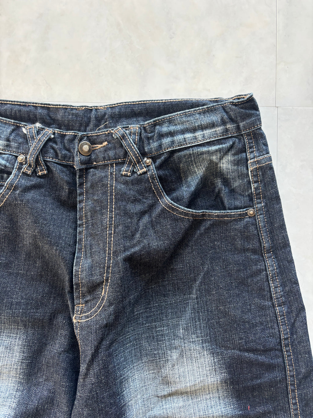 SEAN JOHN Red Monogram Embroidery Denim Shorts