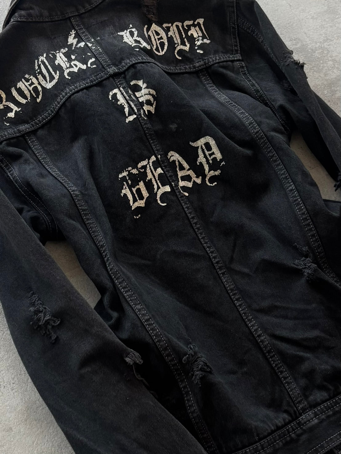 OF THE NEIGE STYLE STYLE DARKSIDE STUDS DENIM JACKET