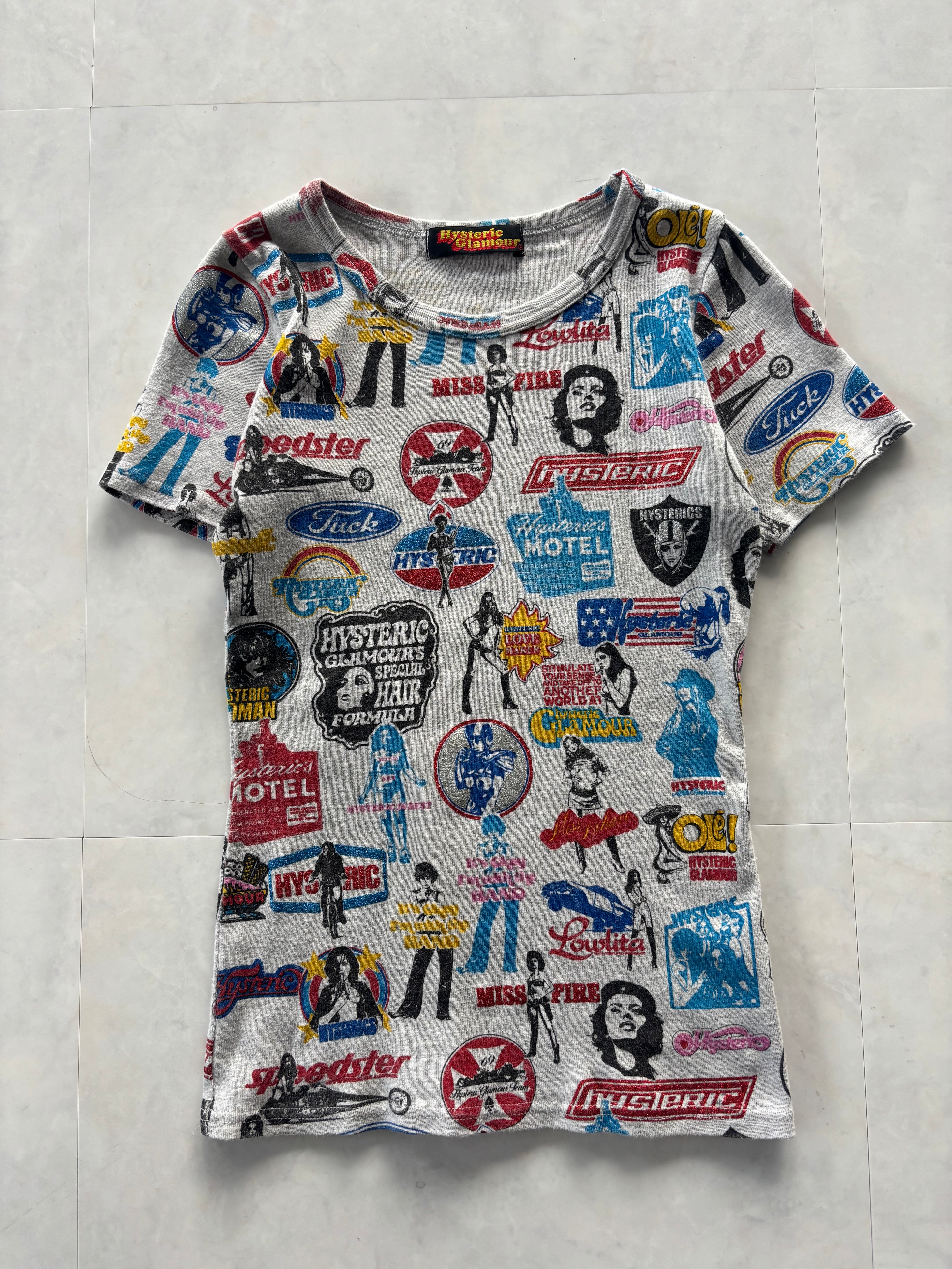 HYSTERIC GLAMOUR All-Over Retro Logo Girl Tee