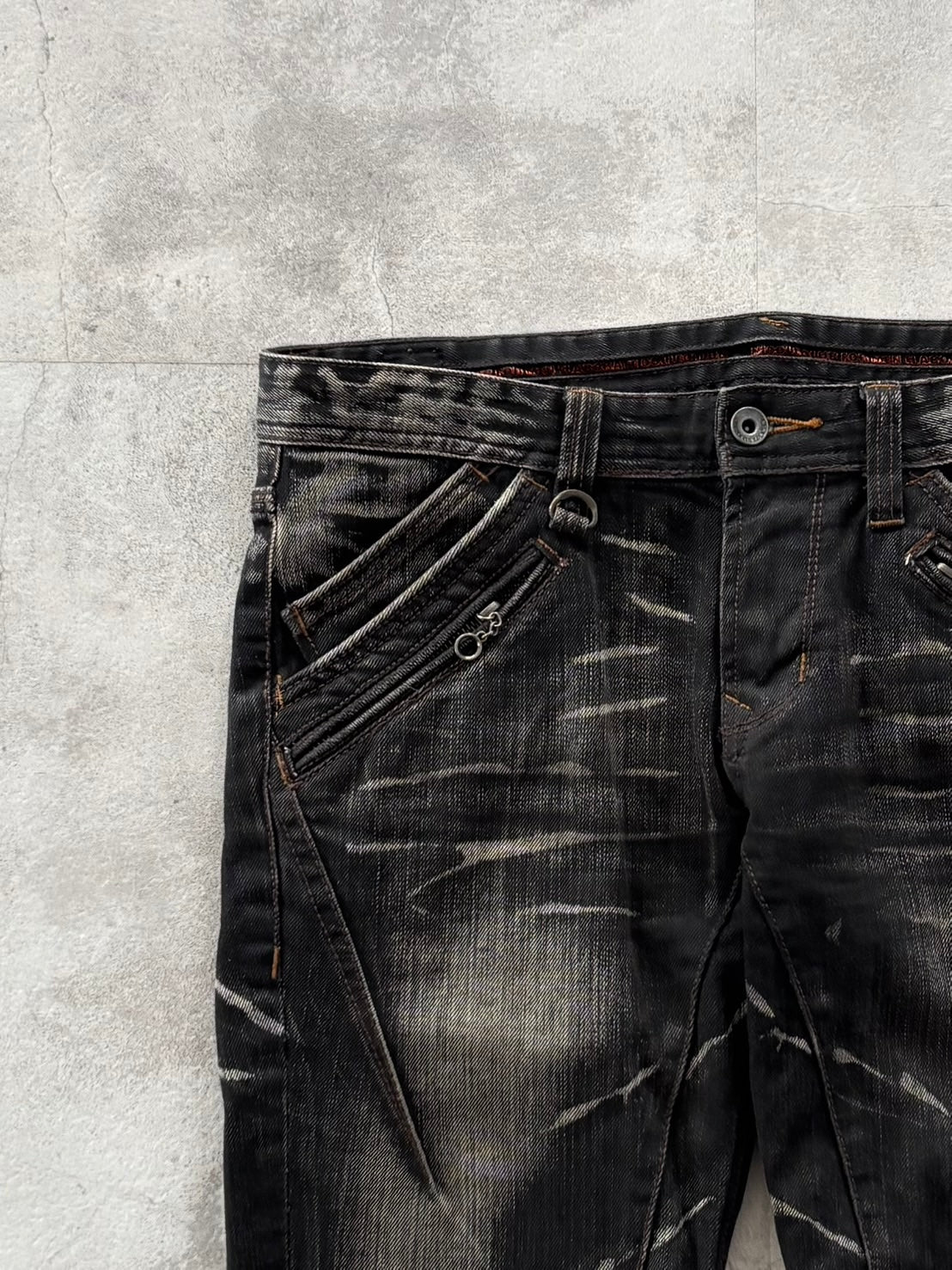 NICOLE CLUB SHADOW SCRATCH DENIM