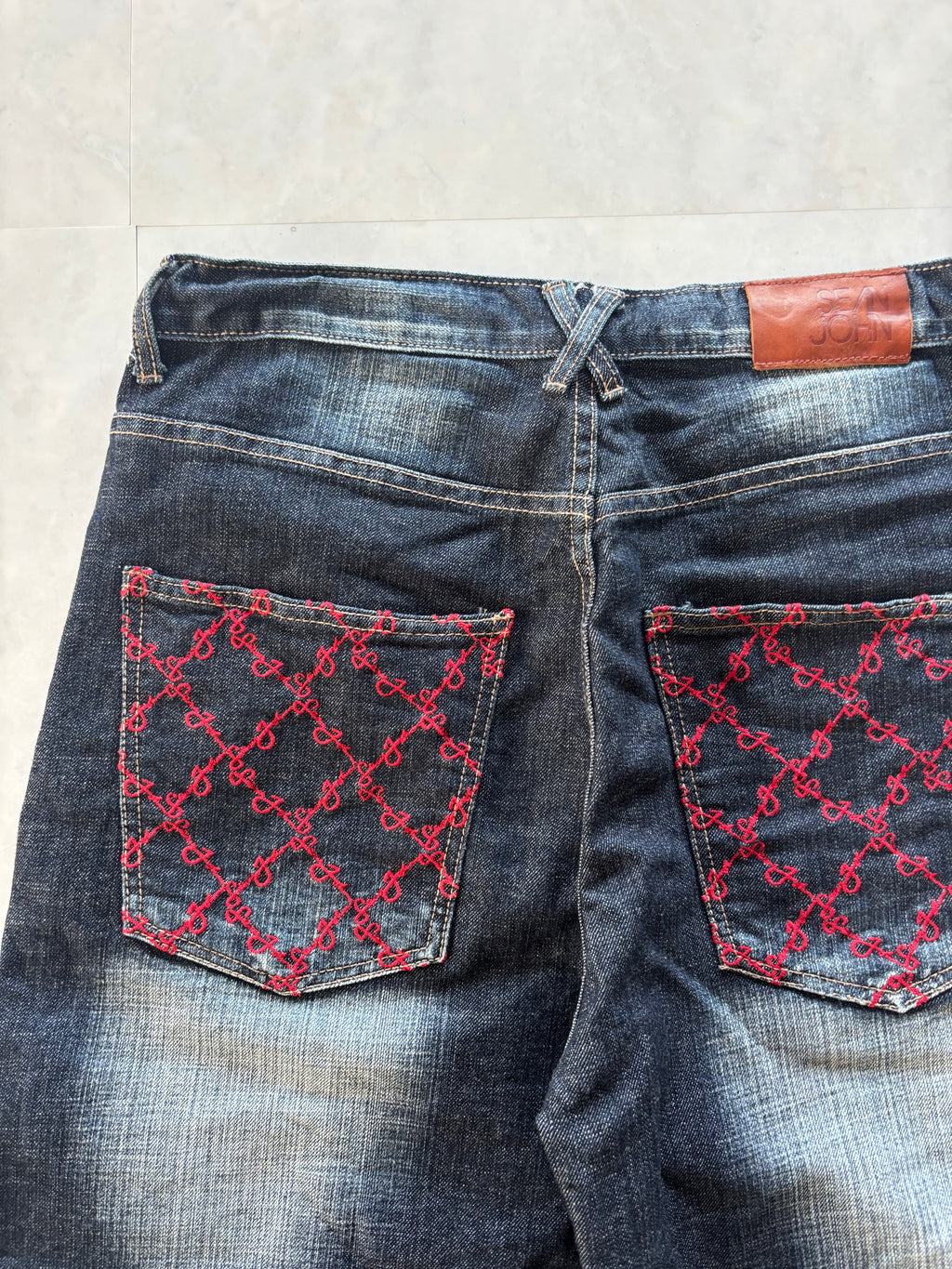 SEAN JOHN Red Monogram Embroidery Denim Shorts