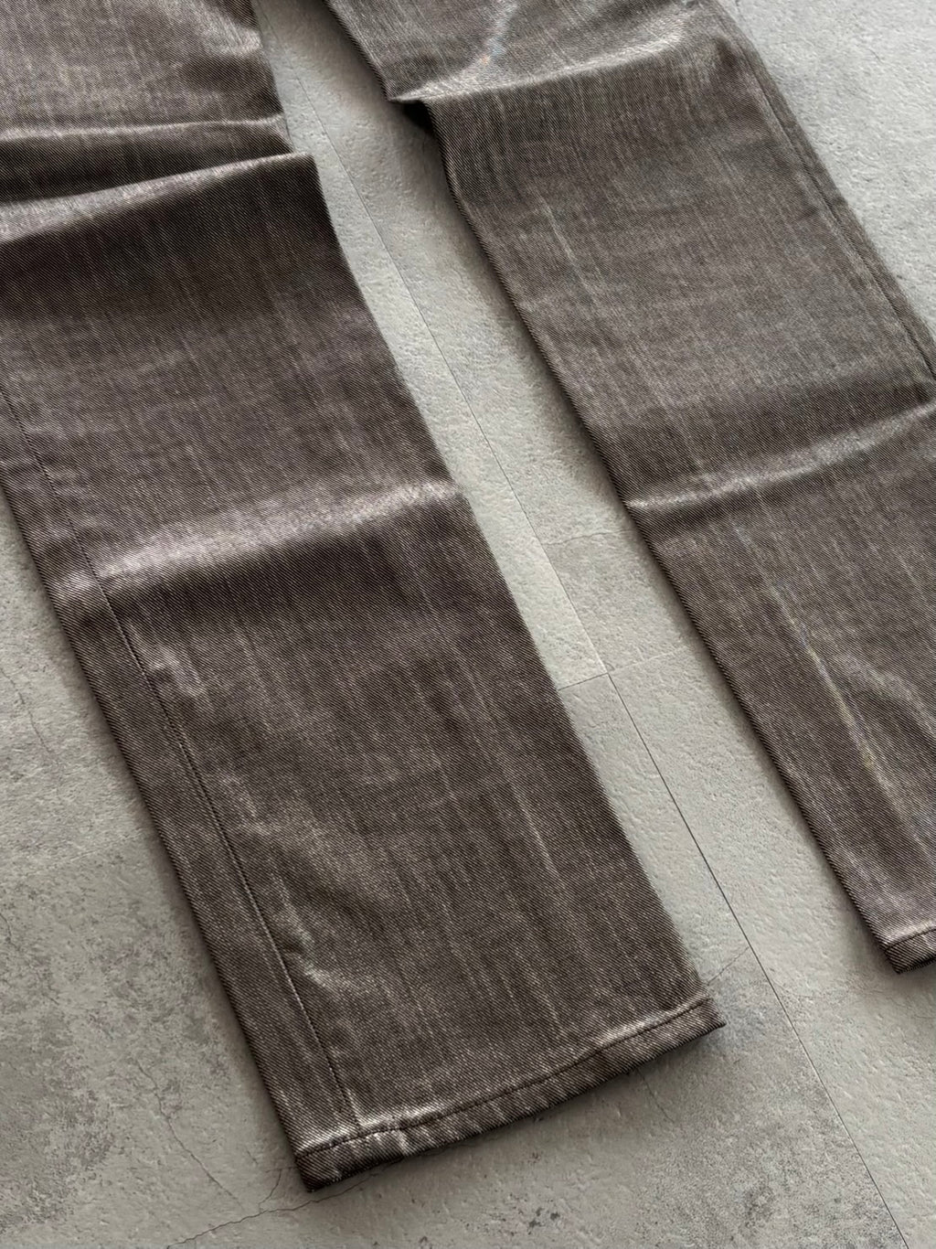 ABAHOUSE Coated Brown Straight Pants