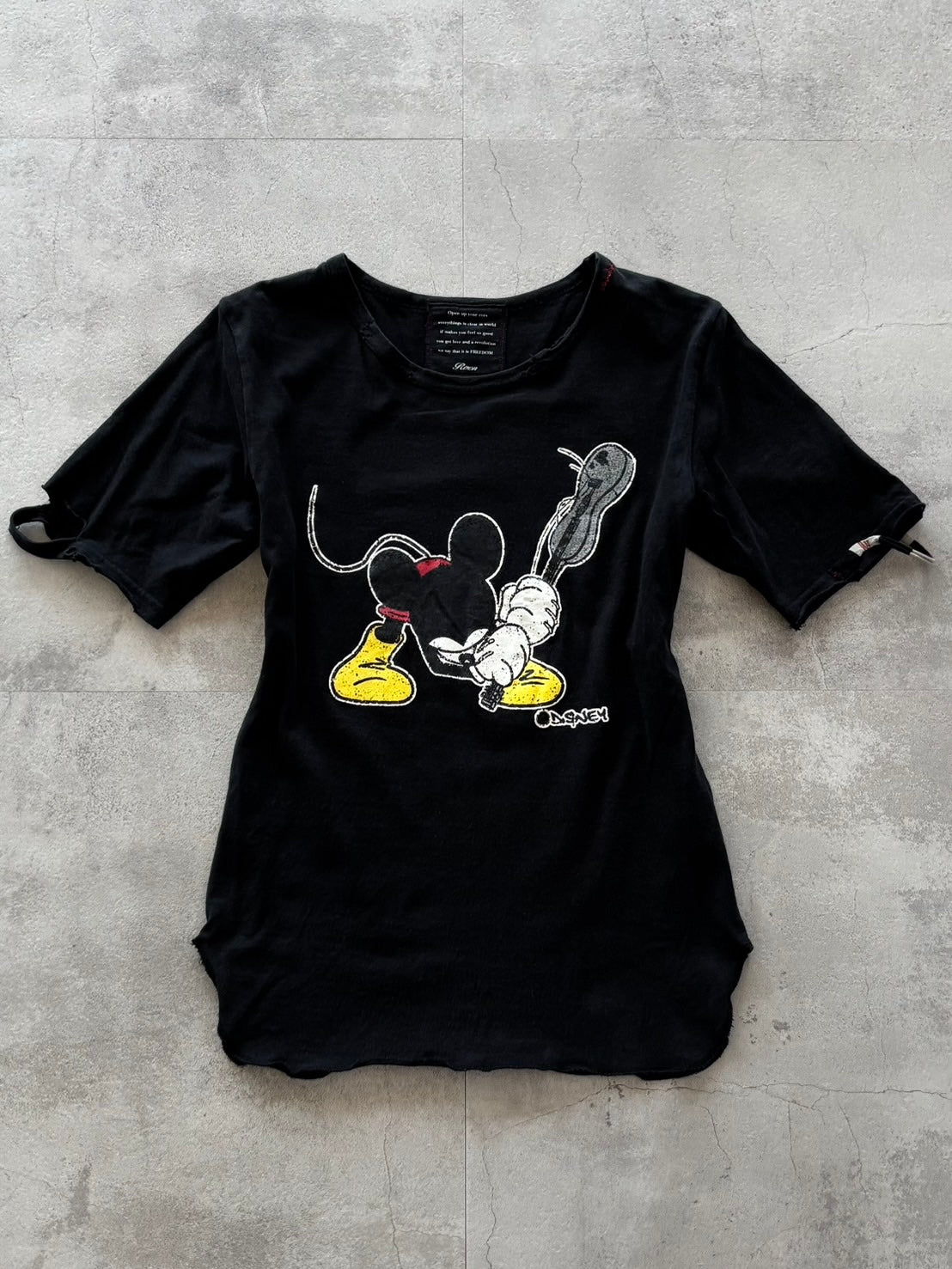 ROEN MICKEY DESTROY GRAPHIC TEE