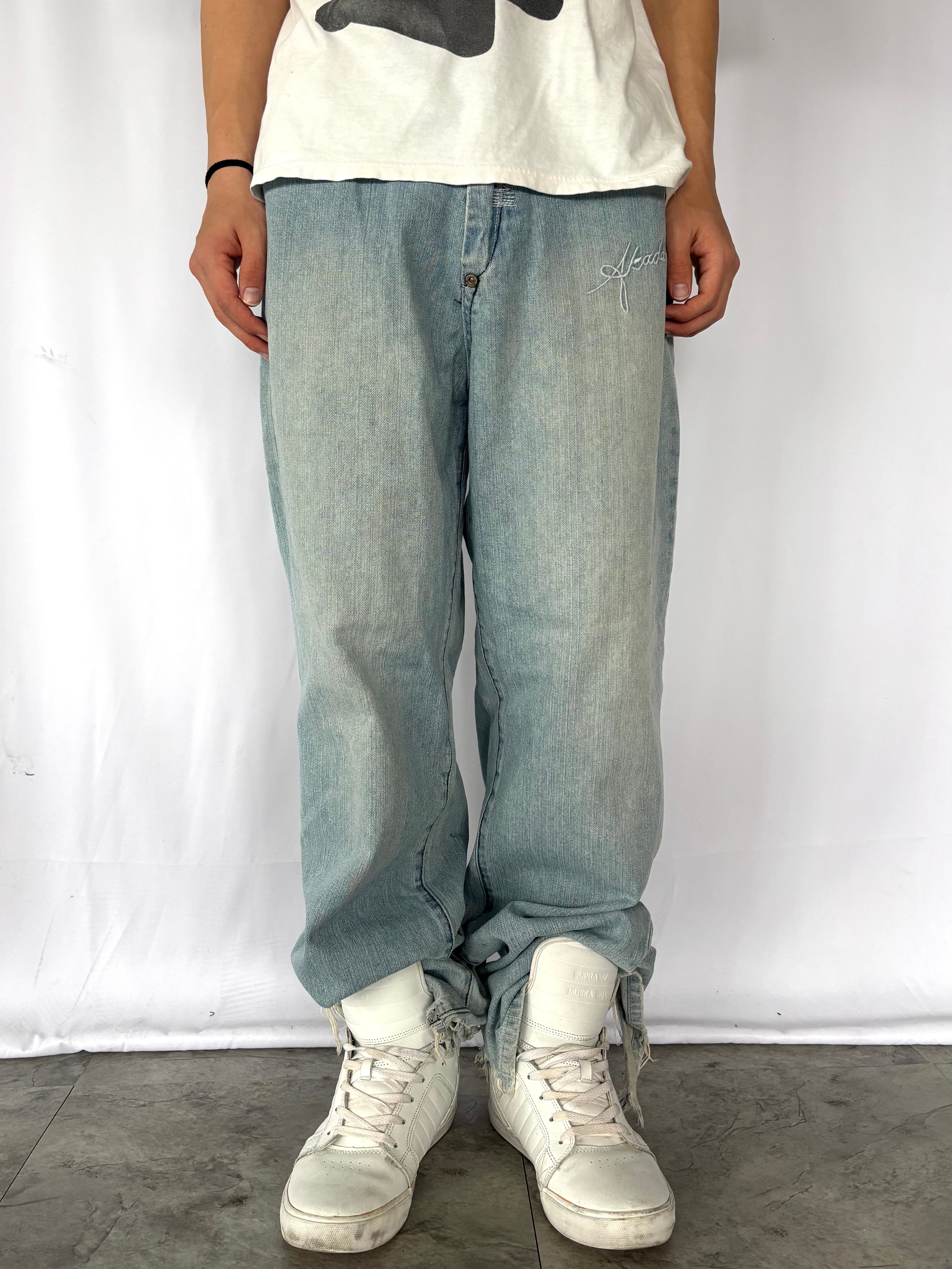 AKADEMIKS Back Embroidery Lion Denim