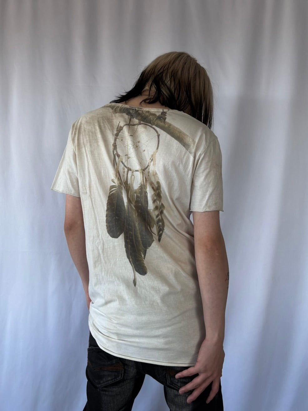GOA NATIVE SYMBOL GRAPHIC TEE