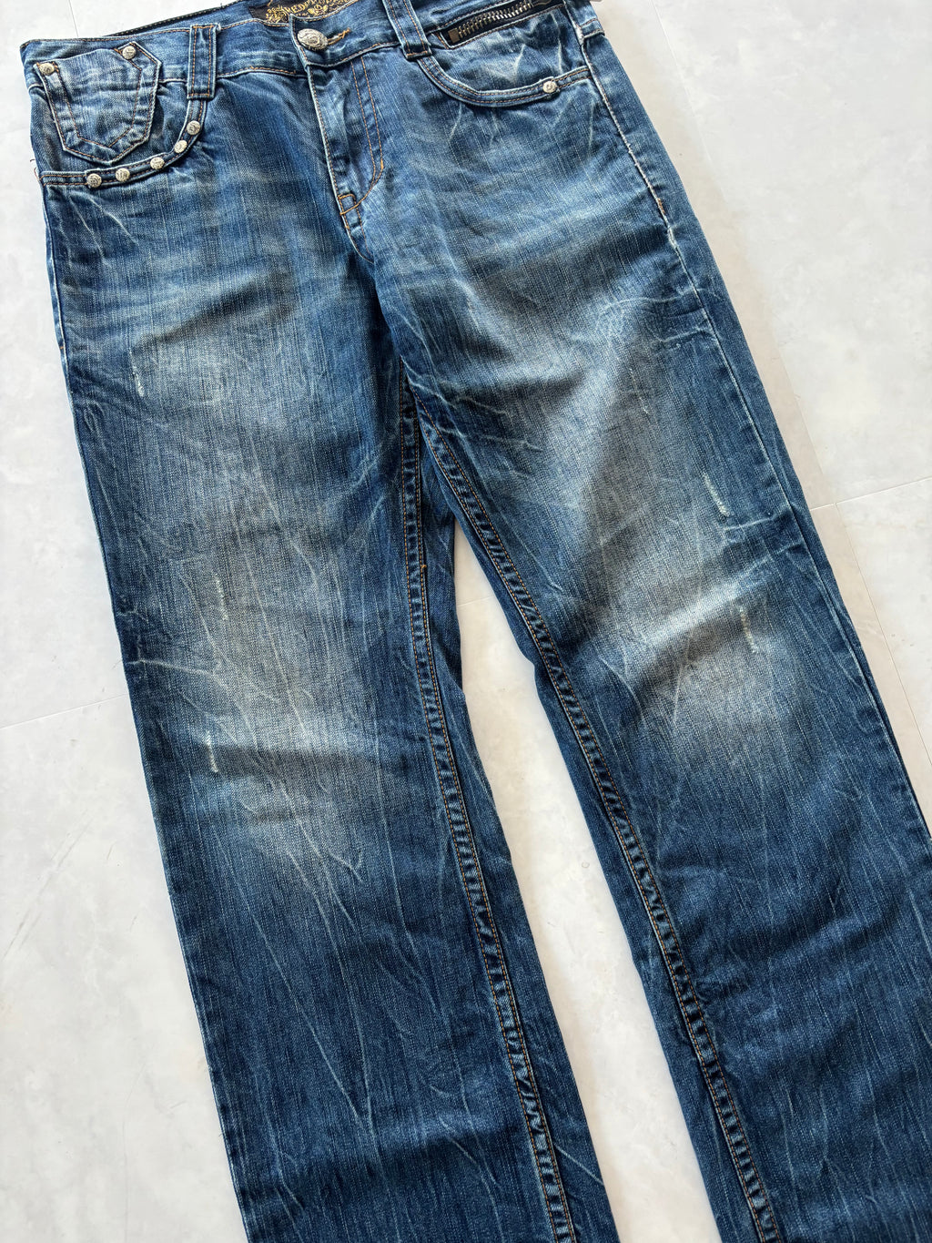 RED PEPPER skull heavy embroidery denim