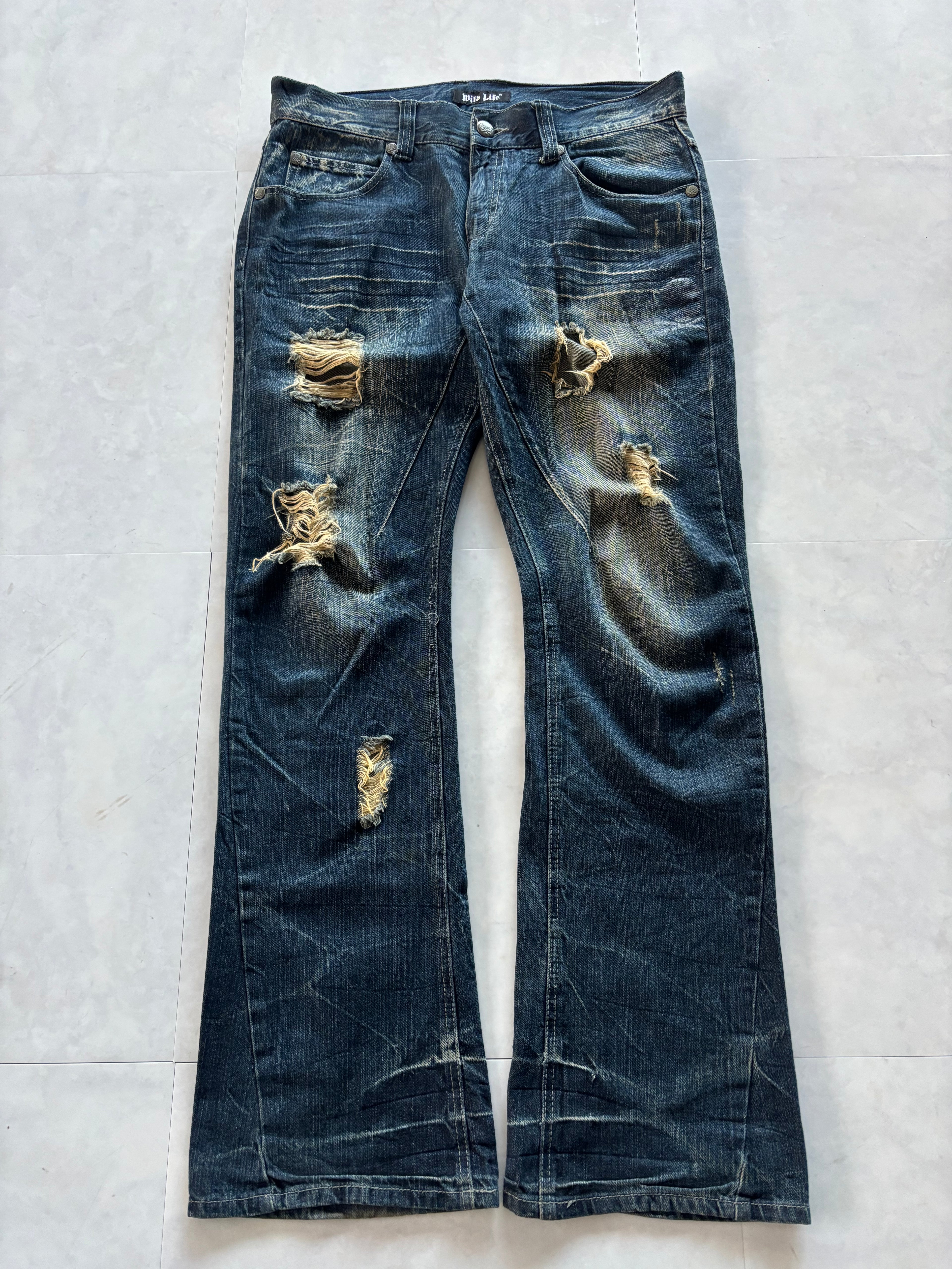 unknown uk skull destroyed flare denim
