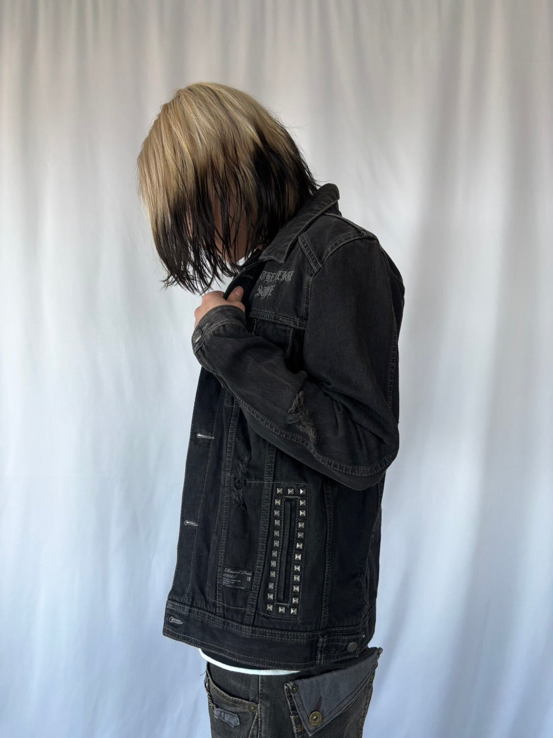 OF THE NEIGE STYLE STYLE DARKSIDE STUDS DENIM JACKET
