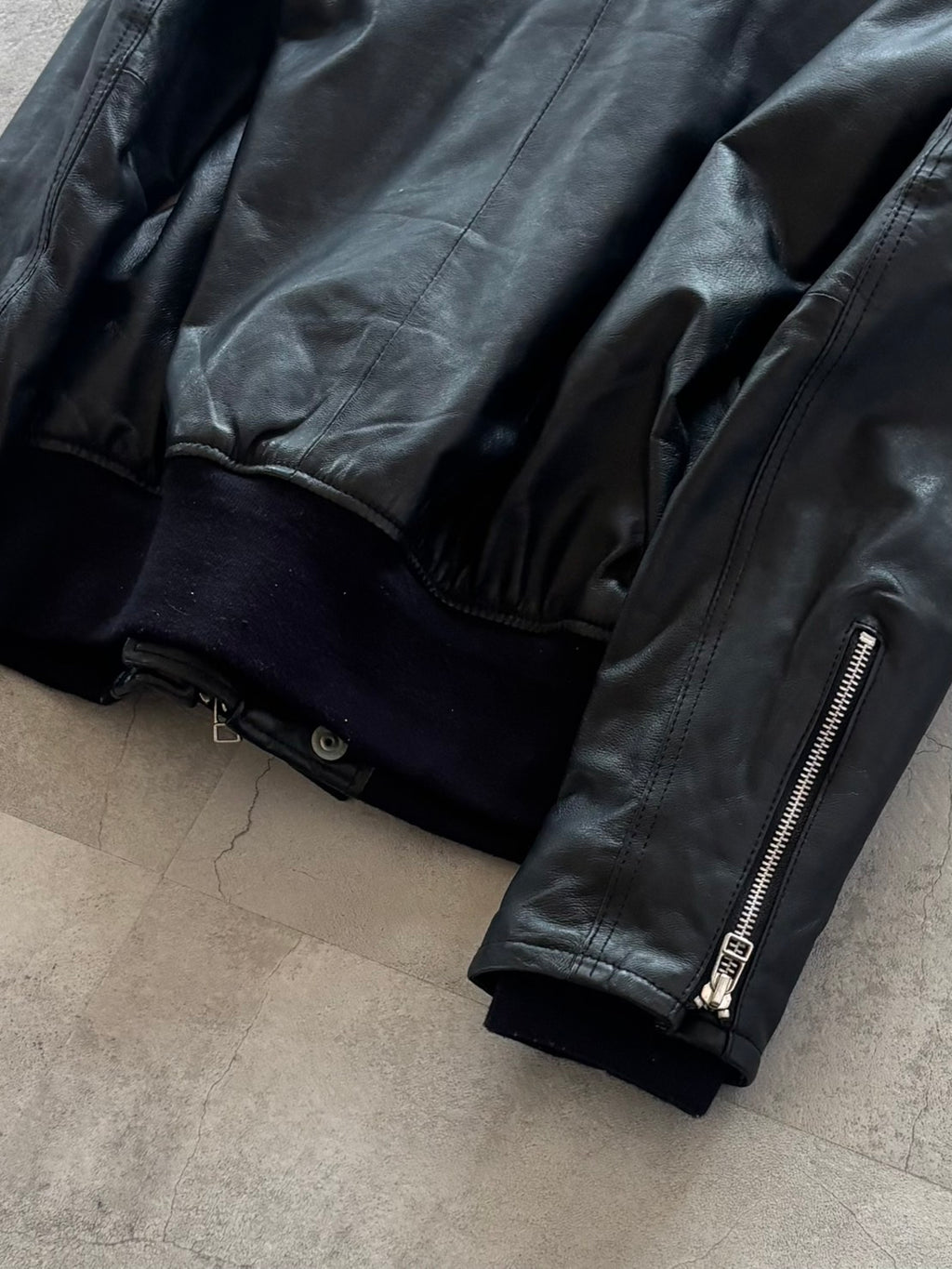 VANQUISH BLACK FUR LEATHER HOOD JACKET