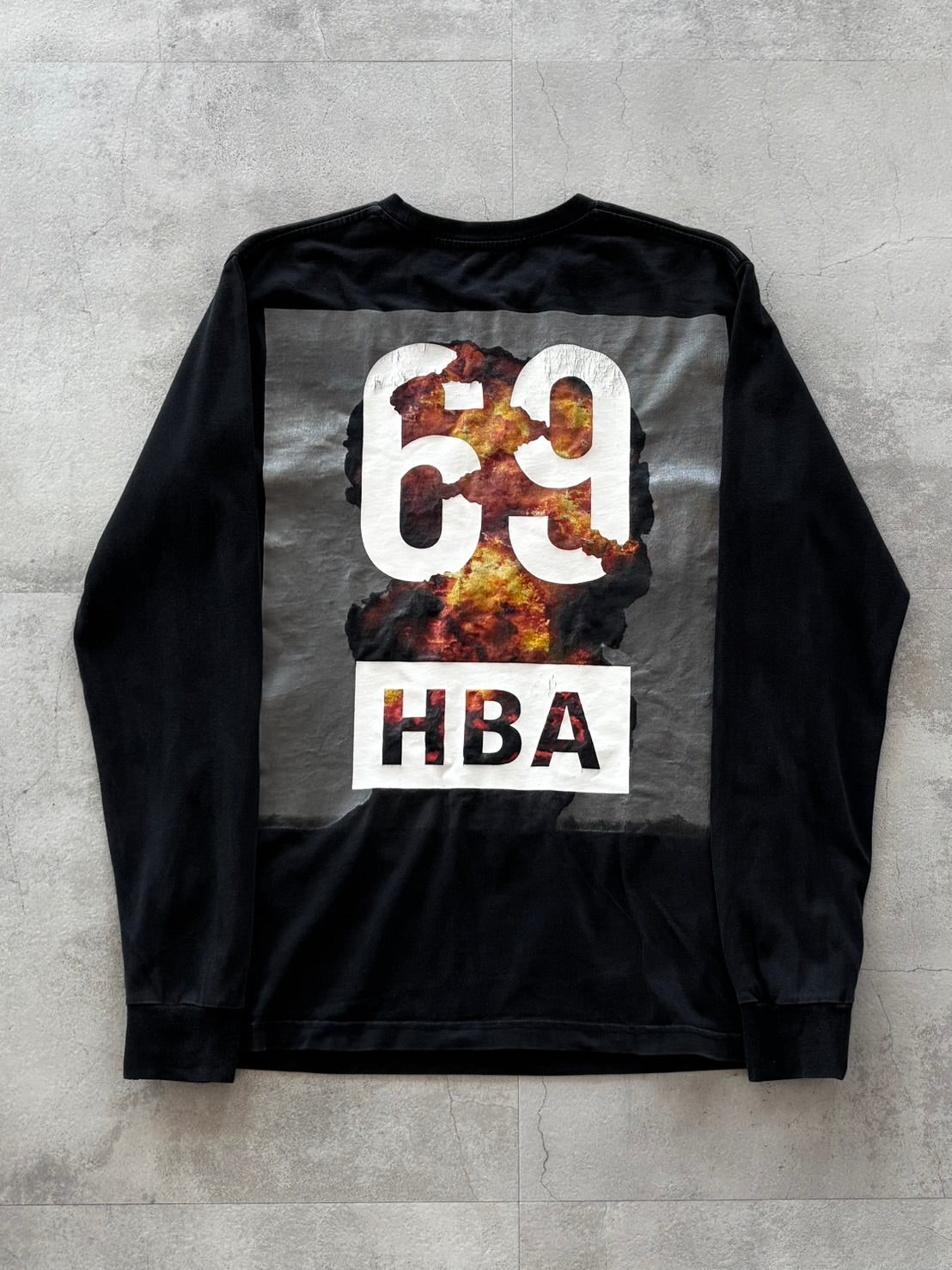 HBA 69 FIRE BACK PRINT LONG SLEEVE