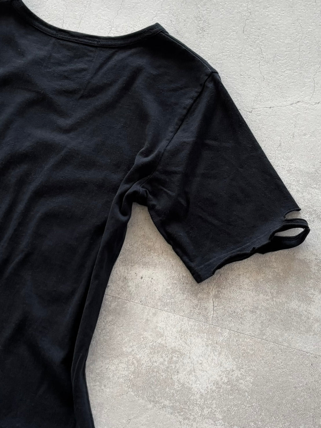 ROEN MICKEY DESTROY GRAPHIC TEE