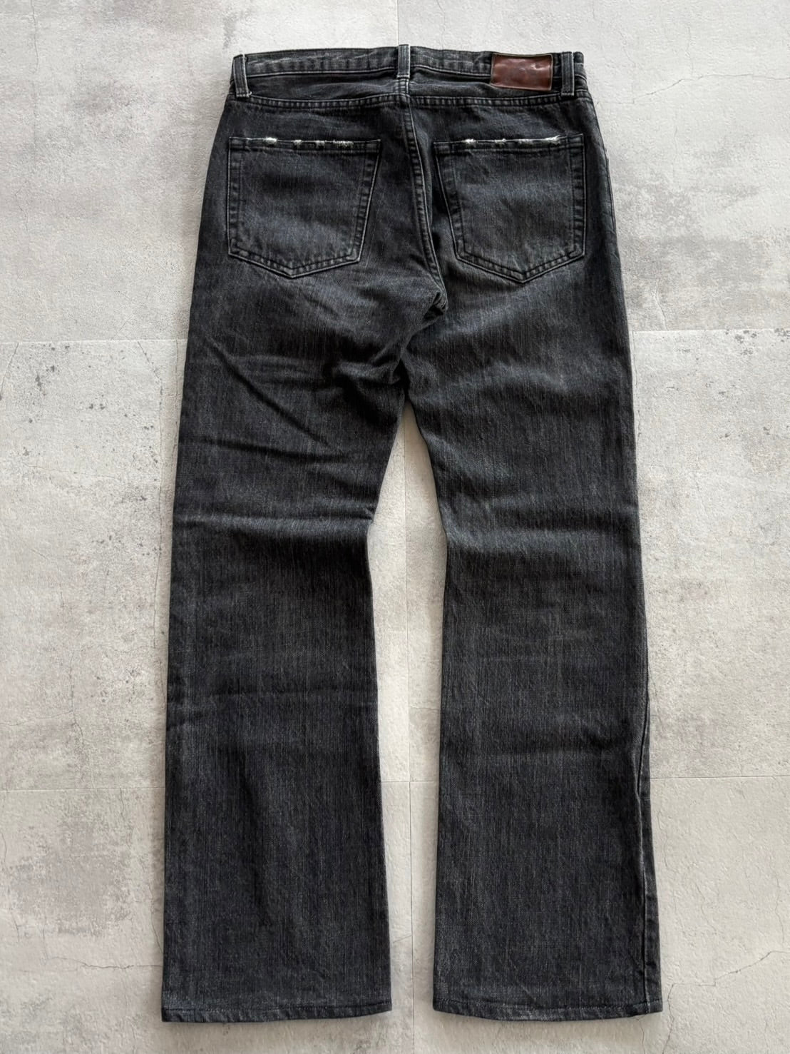 roarguns Grunge Distressed Denim