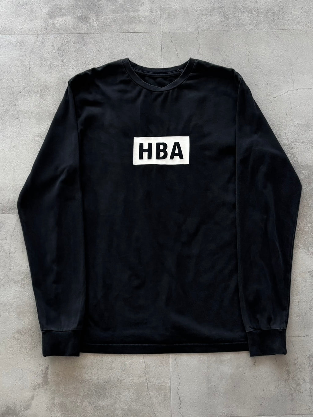 HBA 69 FIRE BACK PRINT LONG SLEEVE
