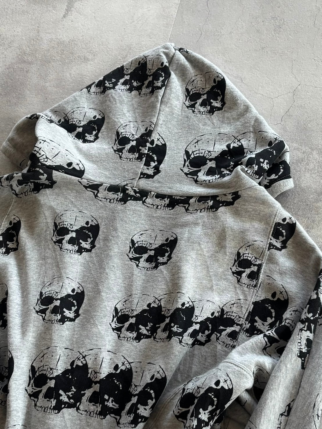 GLAD NEWS All-Over Skull Zip Hoodie