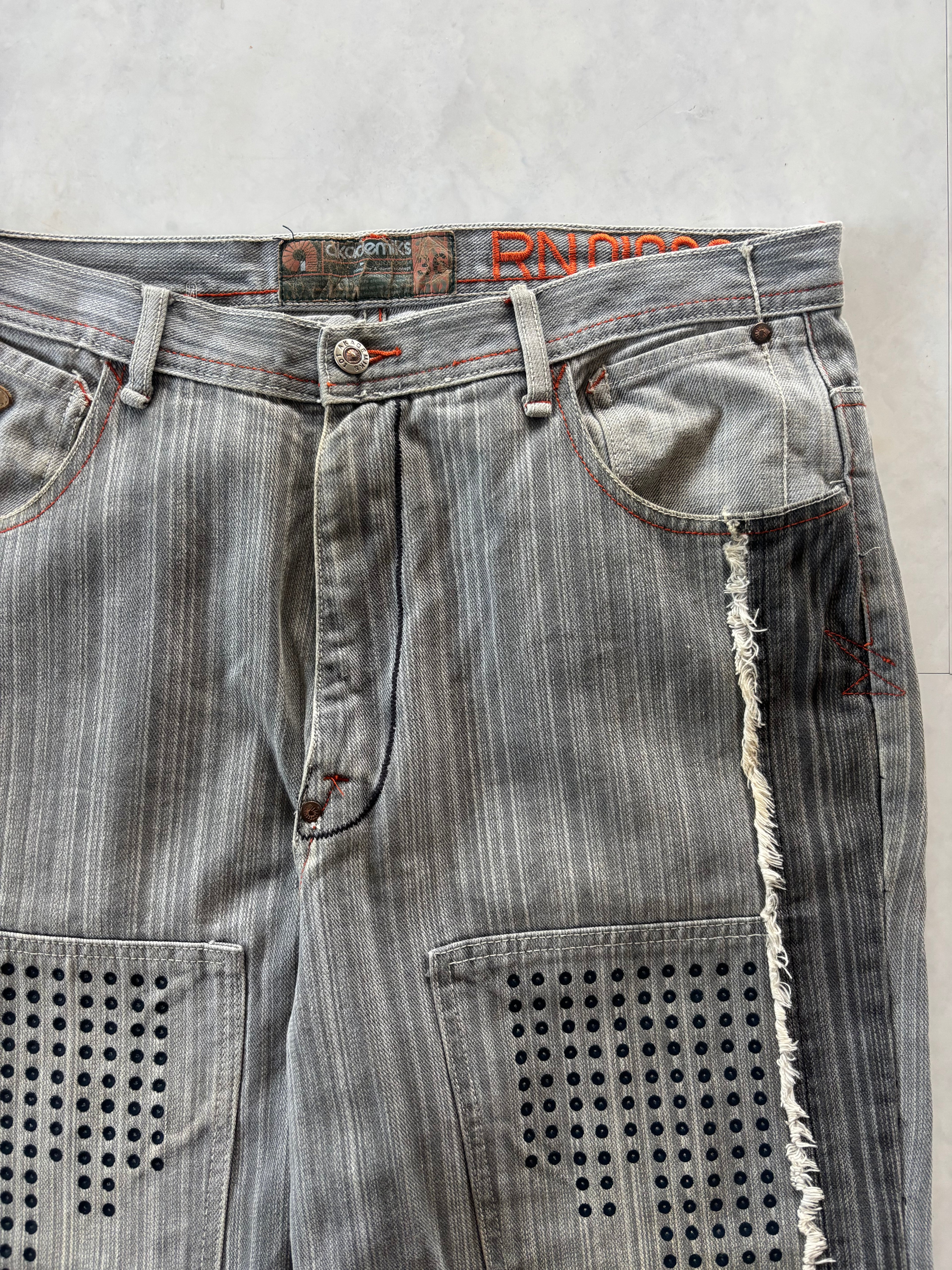 AKADEMIKS Shadow Line Rework Pants