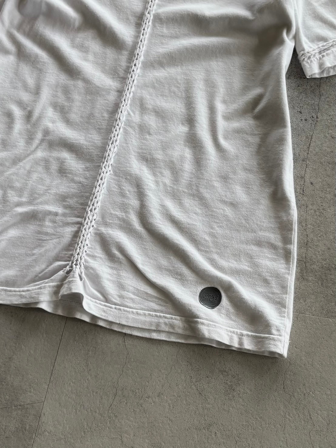 NUMBER (N)INE Knit Stitch V-Neck Tee