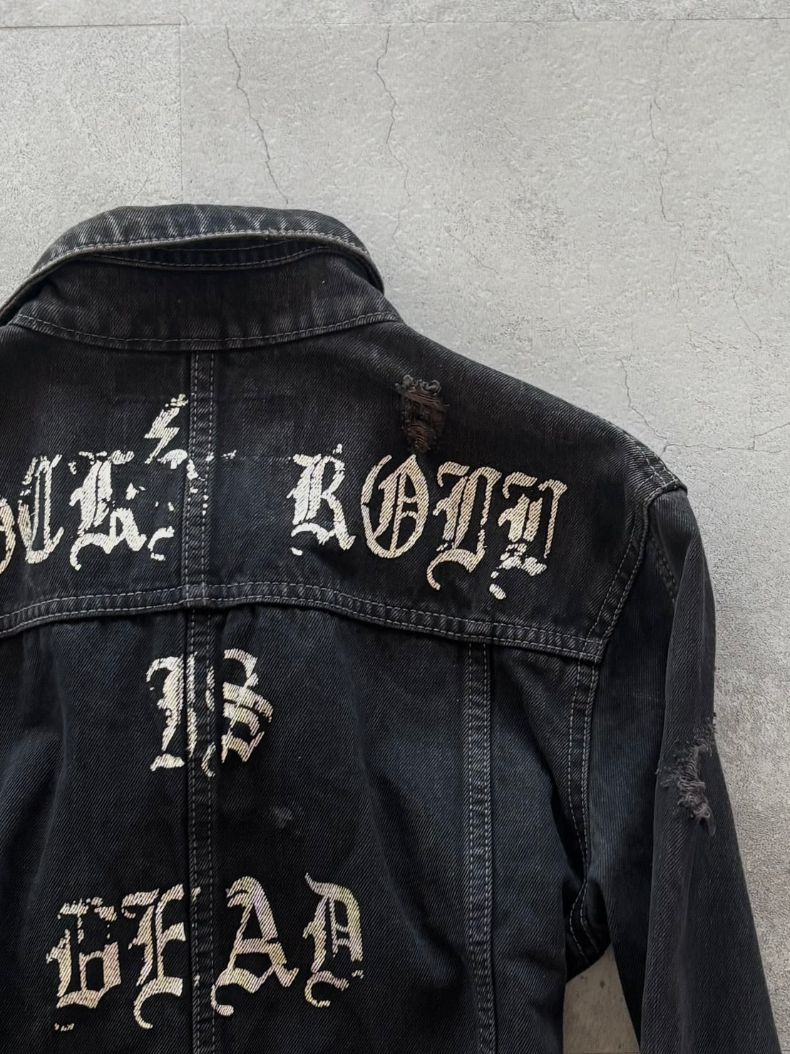 OF THE NEIGE STYLE STYLE DARKSIDE STUDS DENIM JACKET