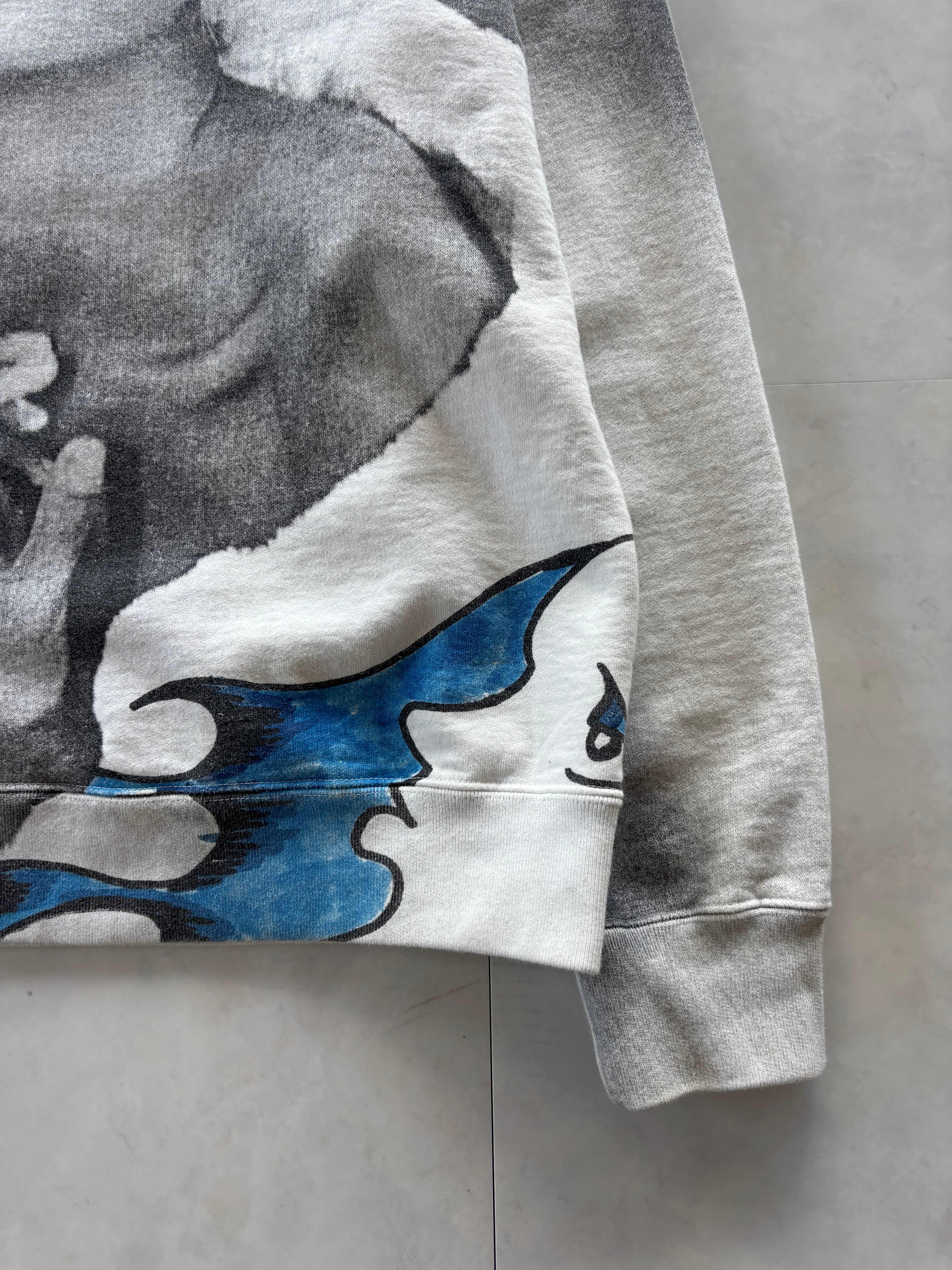 SUPREME 2020s Naomi Crewneck