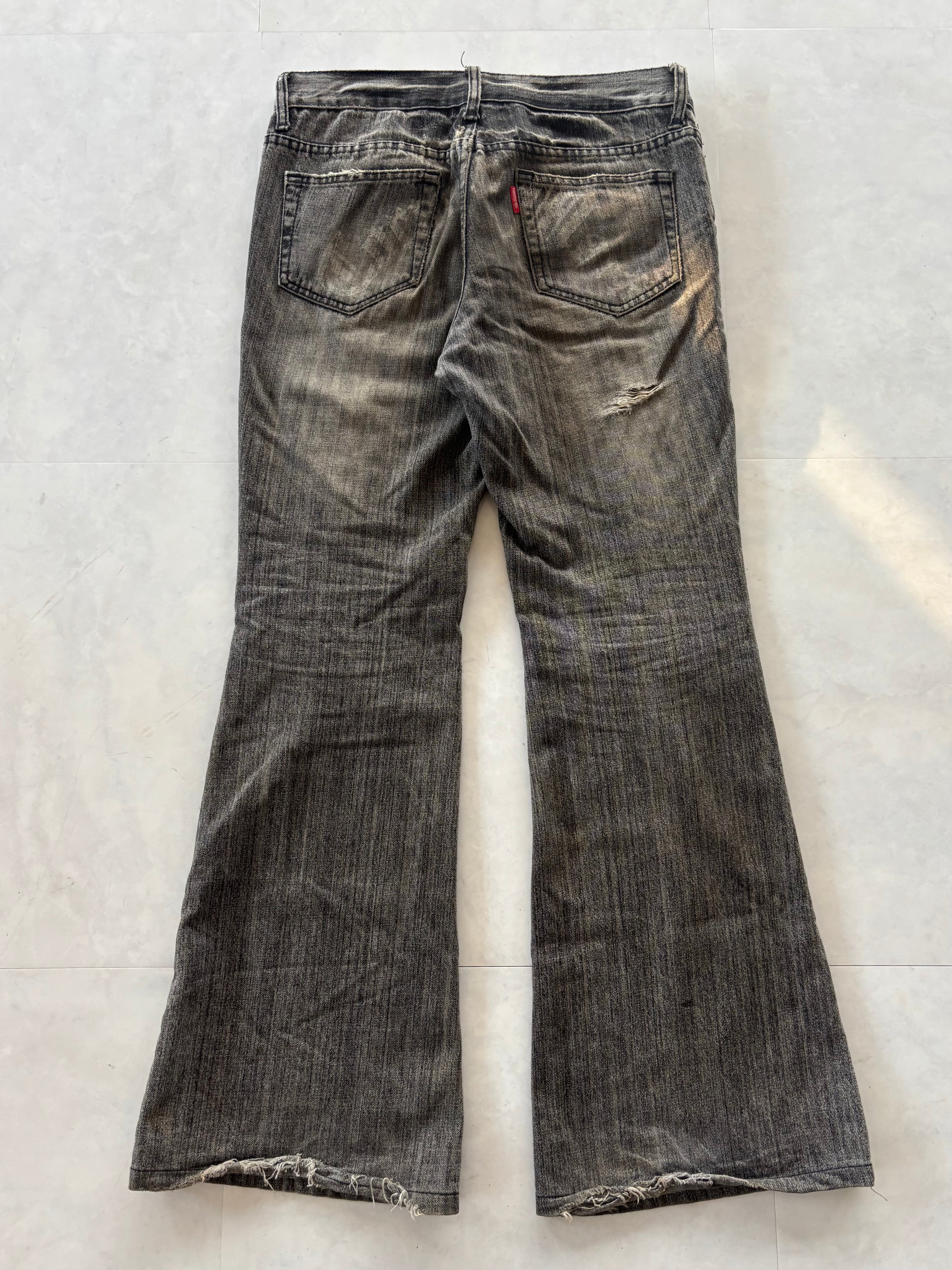 TORNADO MART Shadow Embroidery Flare Jeans