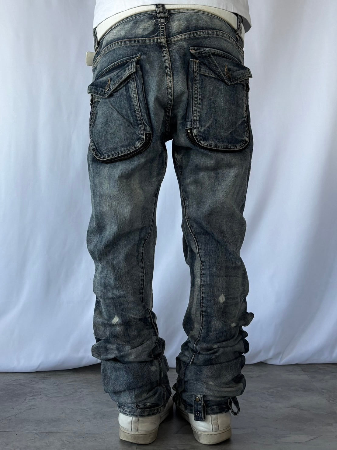 PPFM CHAOS CURVE DISTRESSED DENIM