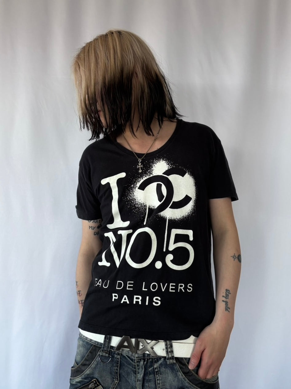UNKNOWN  NO.5 PARIS GRAPHIC TEE