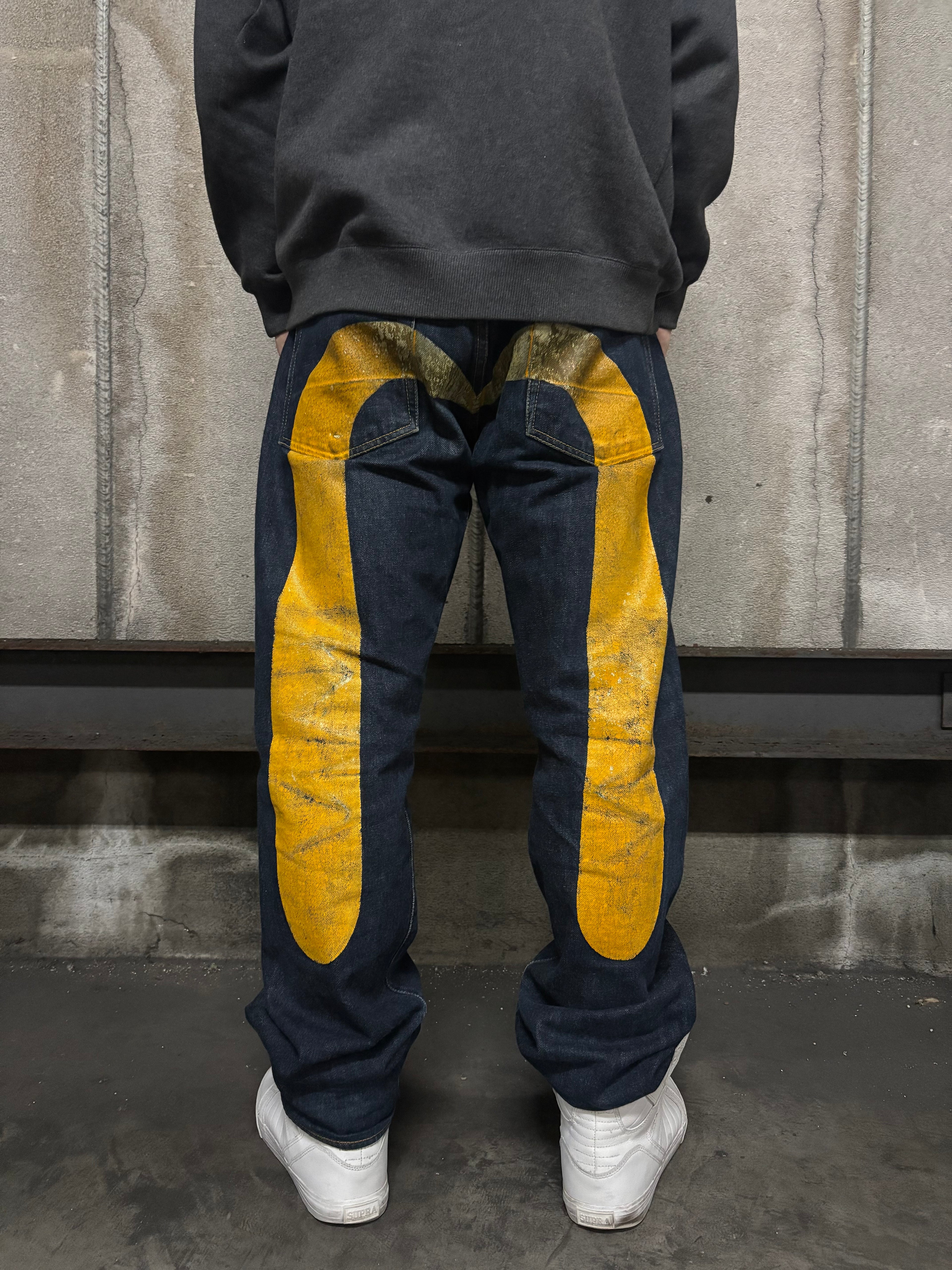 EVISU ARCHIVE OUTFIT BOX