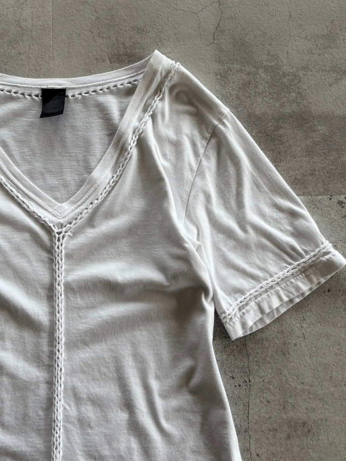 NUMBER (N)INE Knit Stitch V-Neck Tee