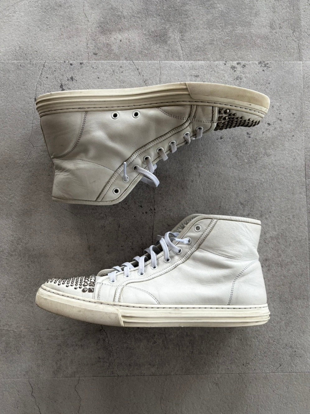 GUCCI Studded High Cut Leather Sneakers