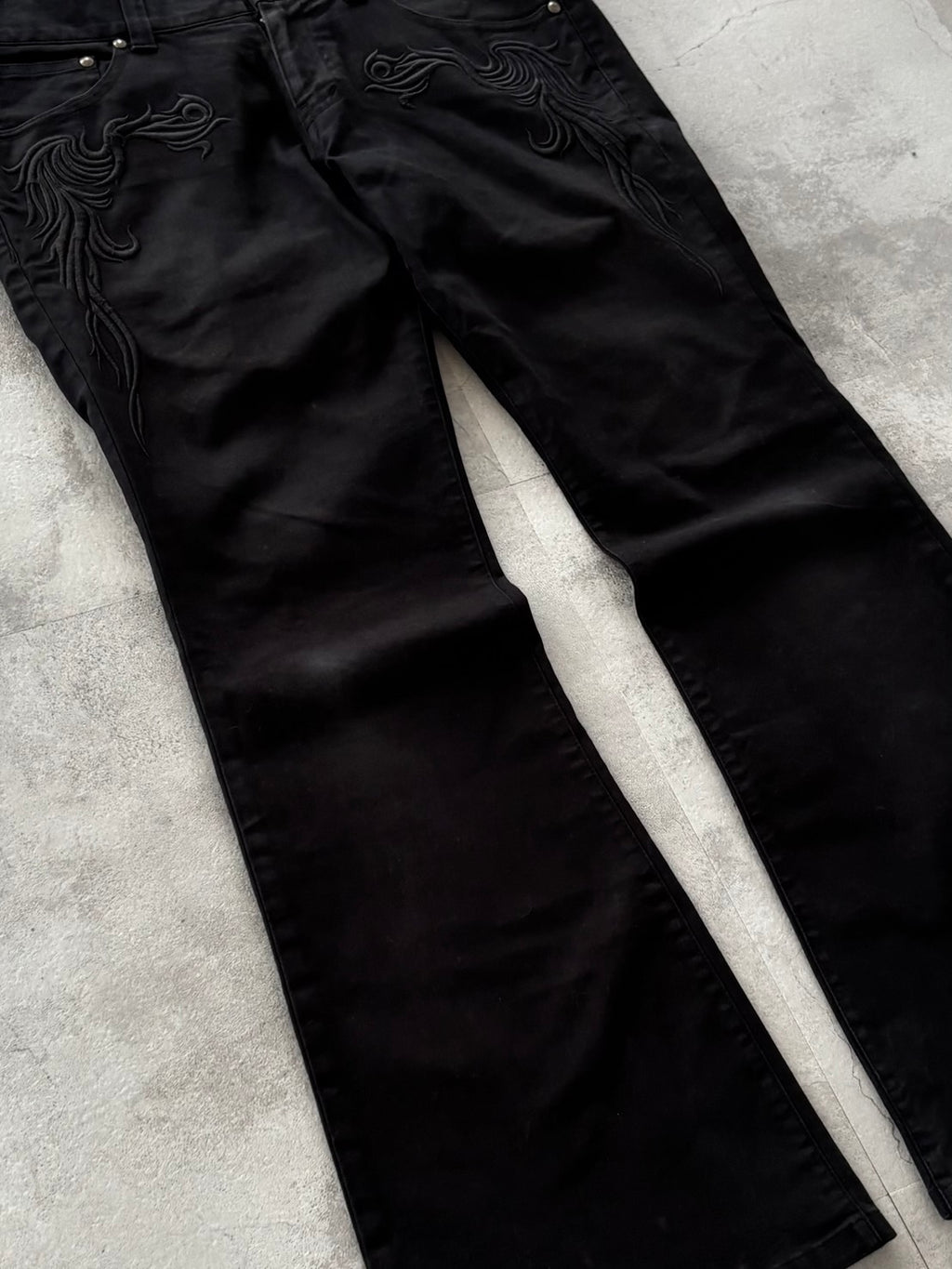 TORNADO MART NOIR TRIBAL FLARE DENIM